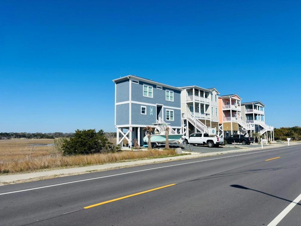 Sun-Kissed Mermaid 846 Ocean Blvd West home
